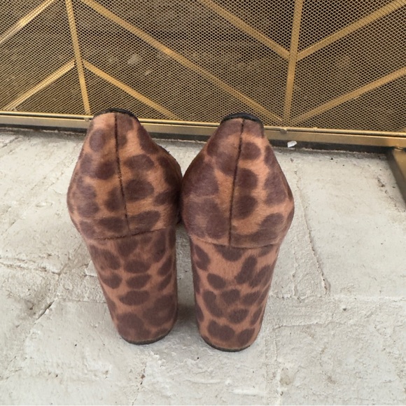 Nine West Leopard Print Pointed Toe Block Heels | Size 7.5 - Picture 4 of 7
